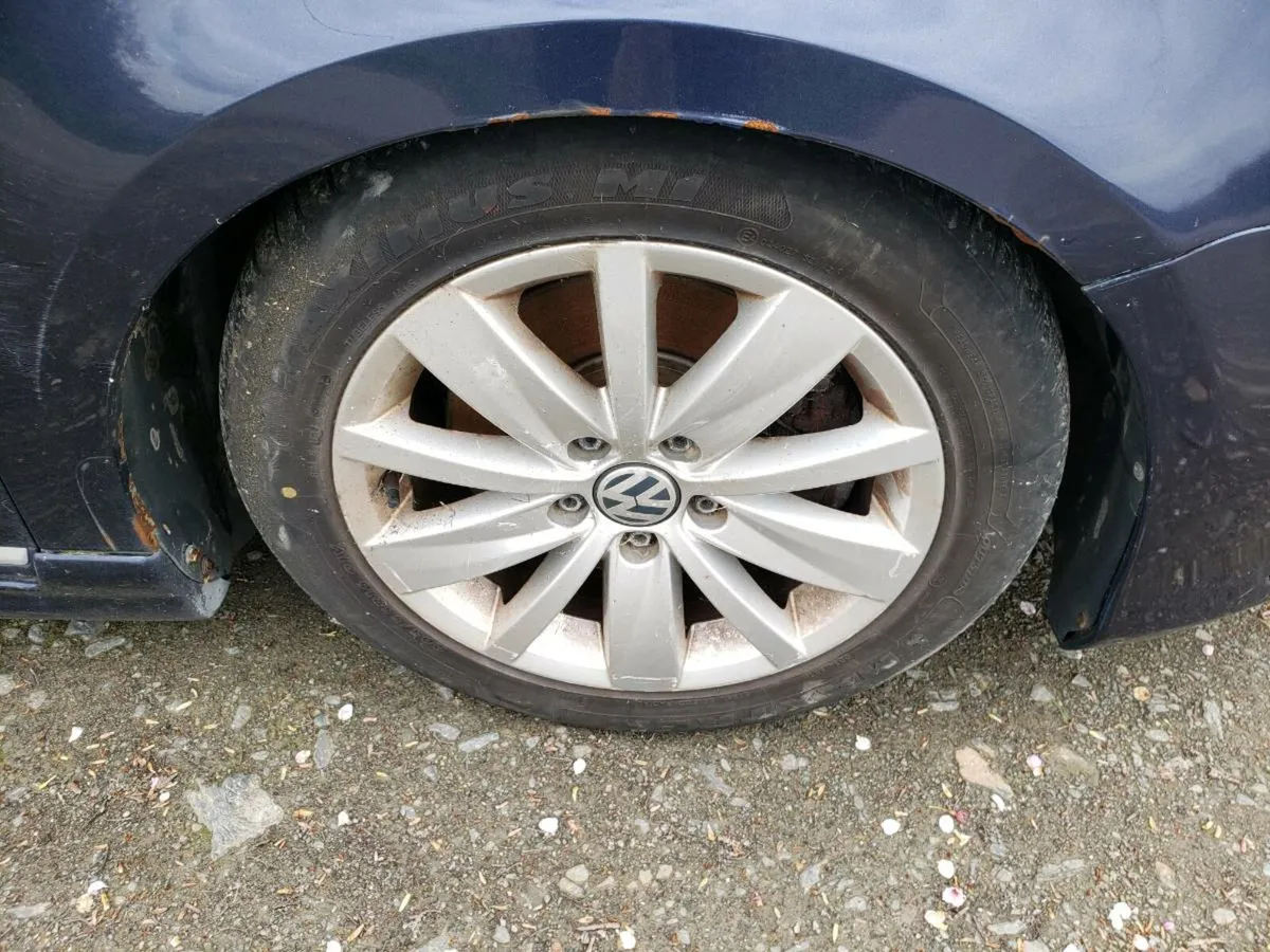 2011 Volkswagen Passat 1.6 TDI Breaking - Image 4