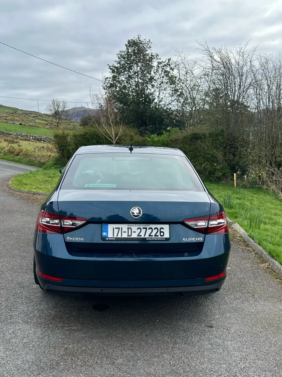 2.0 TDI Skoda Superb DSG Auto, style edition - Image 3