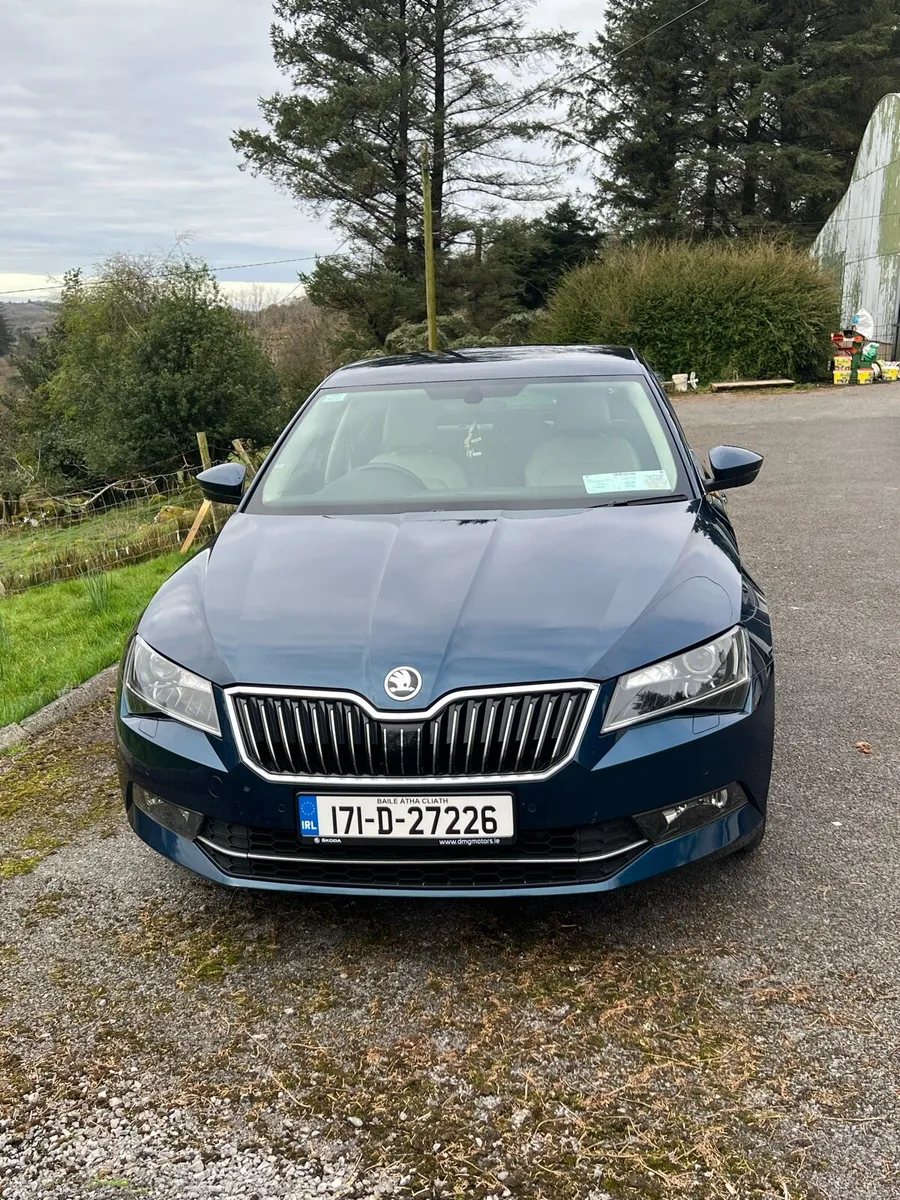 2.0 TDI Skoda Superb DSG Auto, style edition - Image 4
