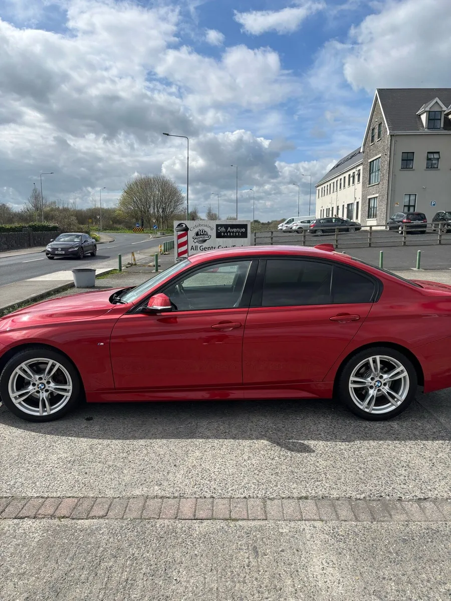 2017 BMW 320d Msport - Image 2