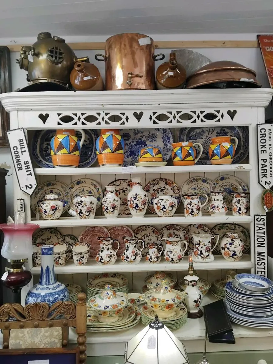 Antiques - Image 3