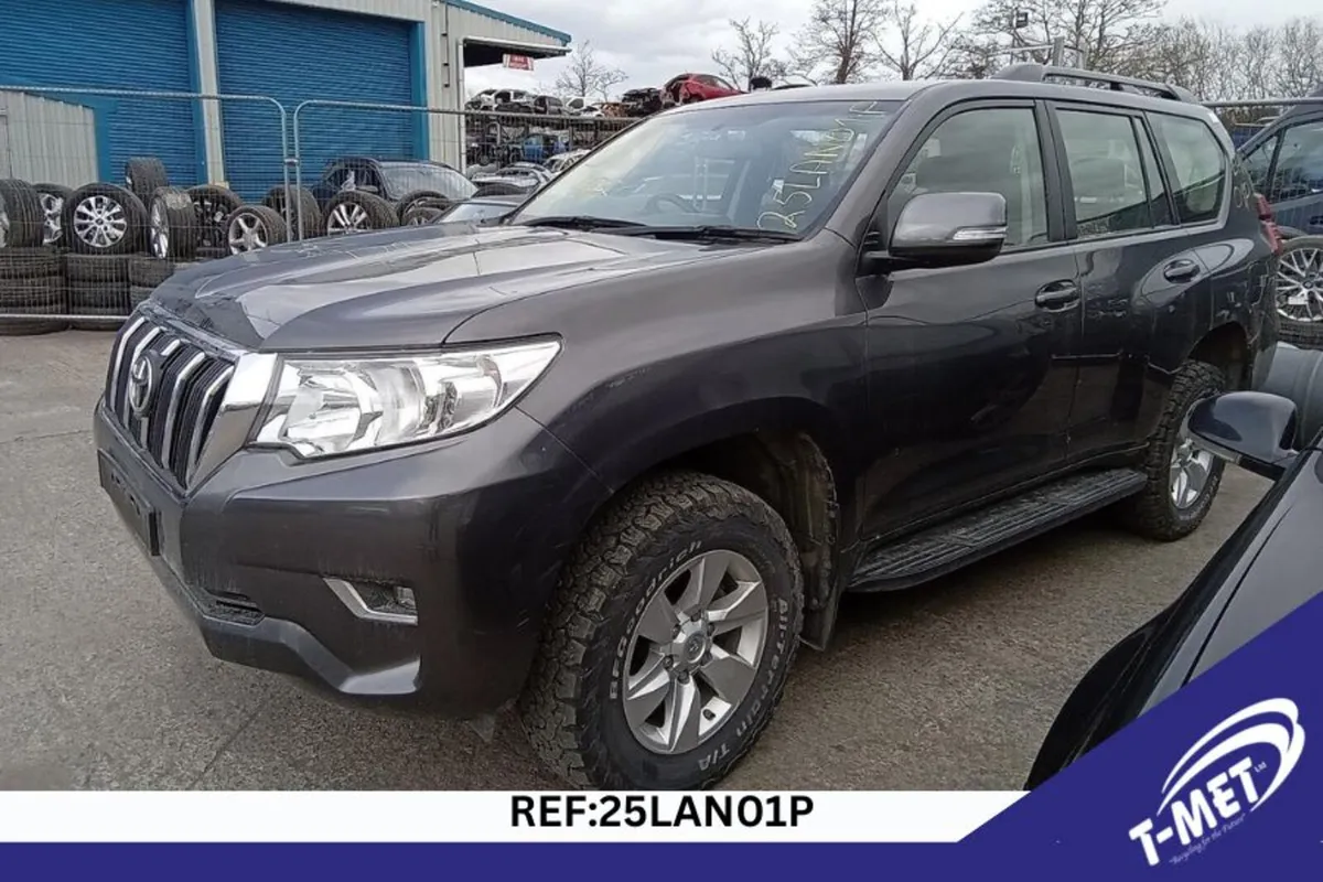 2023 TOYOTA LAND CRUISER BREAKING FOR PARTS - Image 2