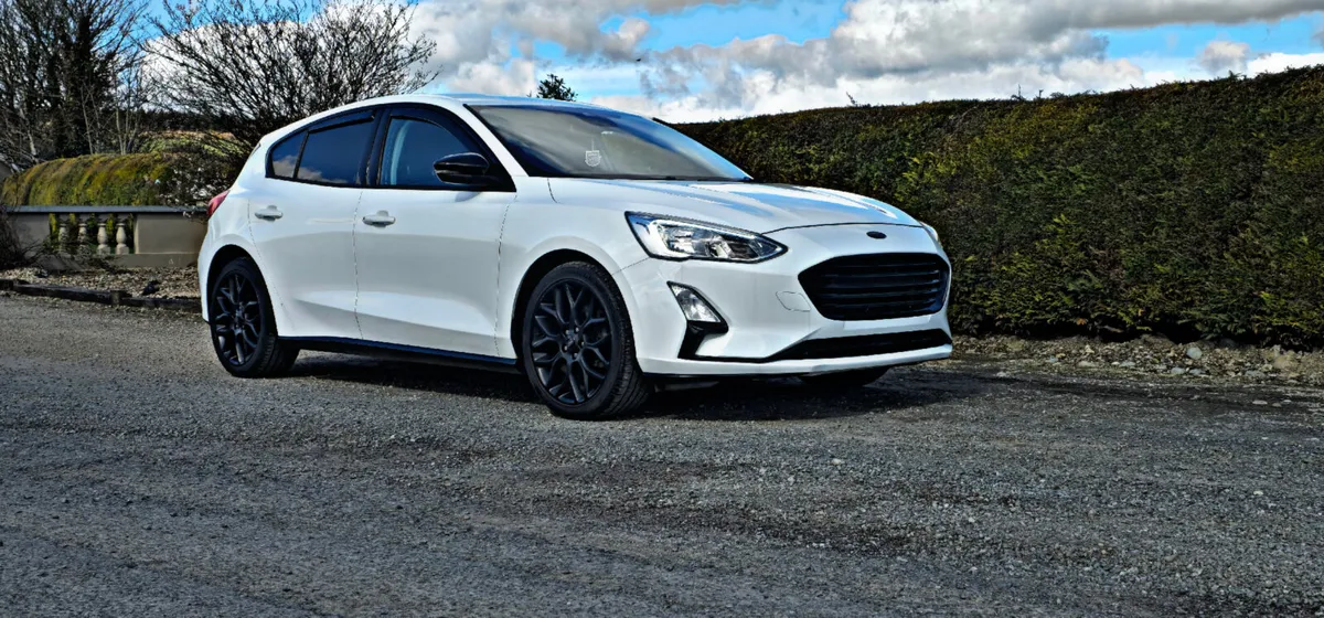 Ford Focus zetec Diesel - Image 1
