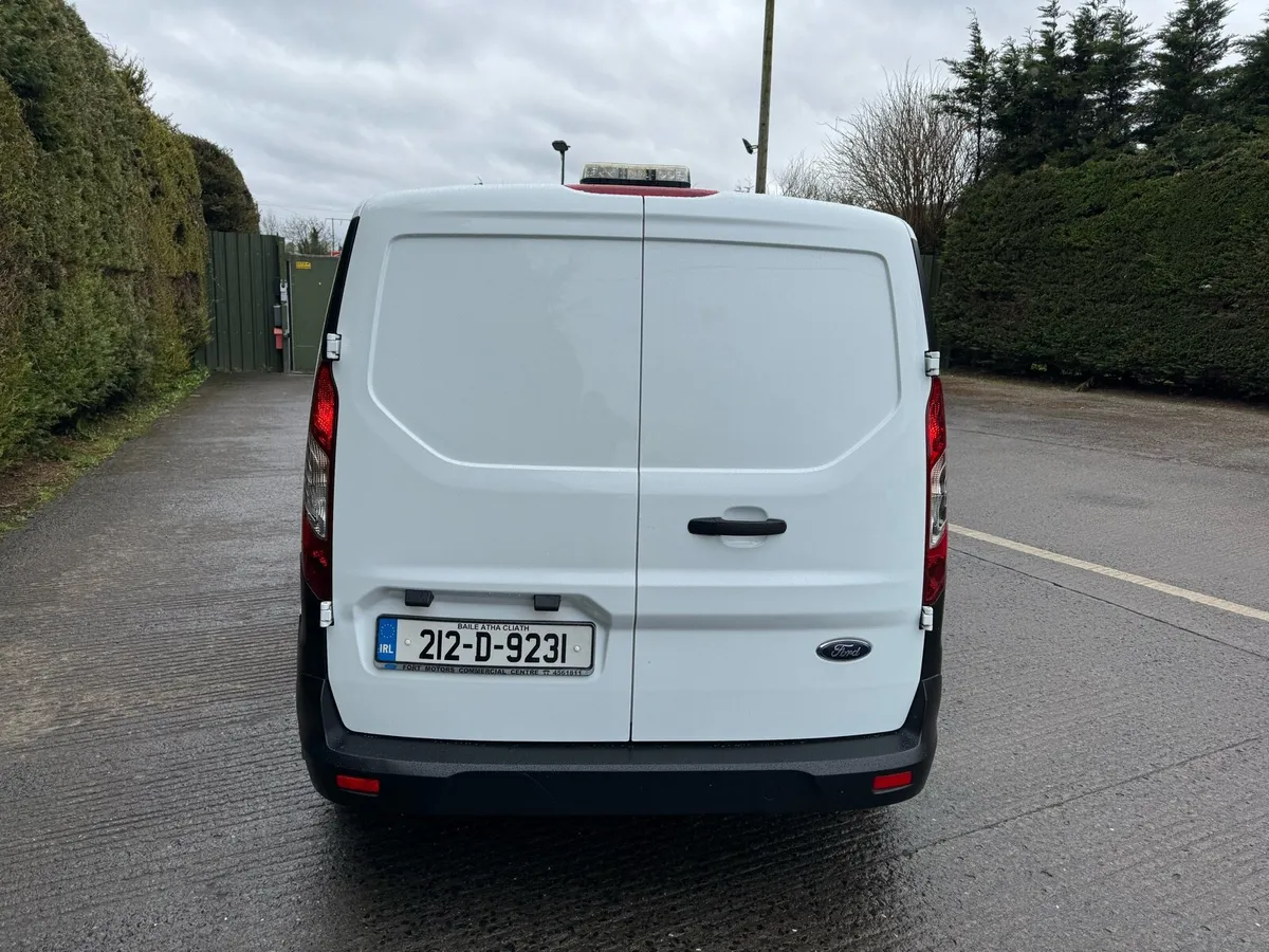 Ford transit connect AIRCON  LOW MILEAGE cvrt 5/26 - Image 4