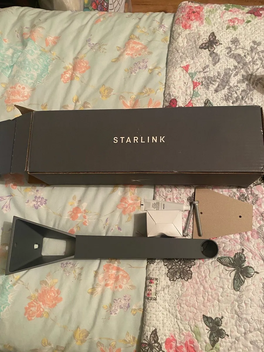 Starlink wall mount - Image 1