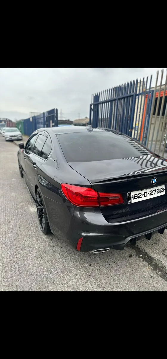 2018 BMW 530E Msport Performance pack+Sunroof - Image 4
