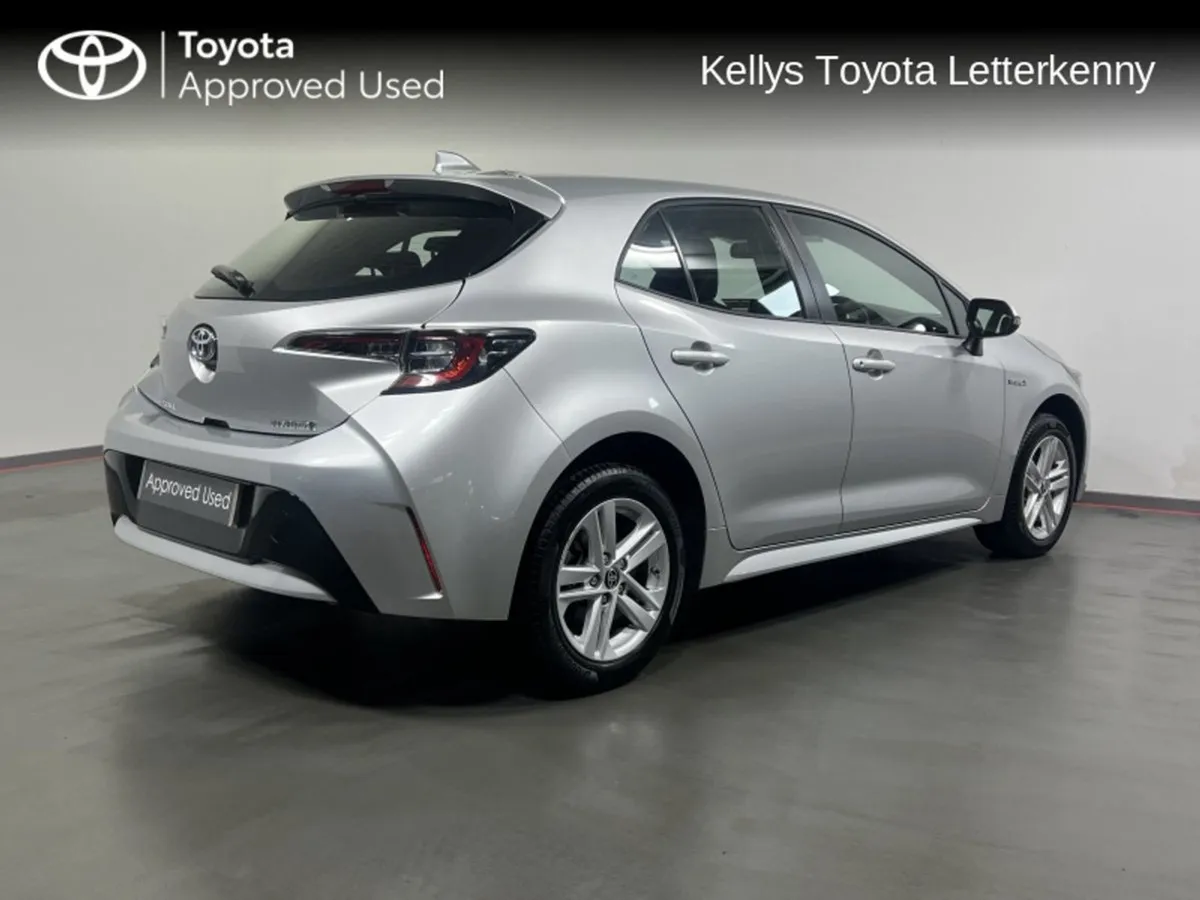 Toyota Corolla Corolla Hybrid Luna H/B - Image 2
