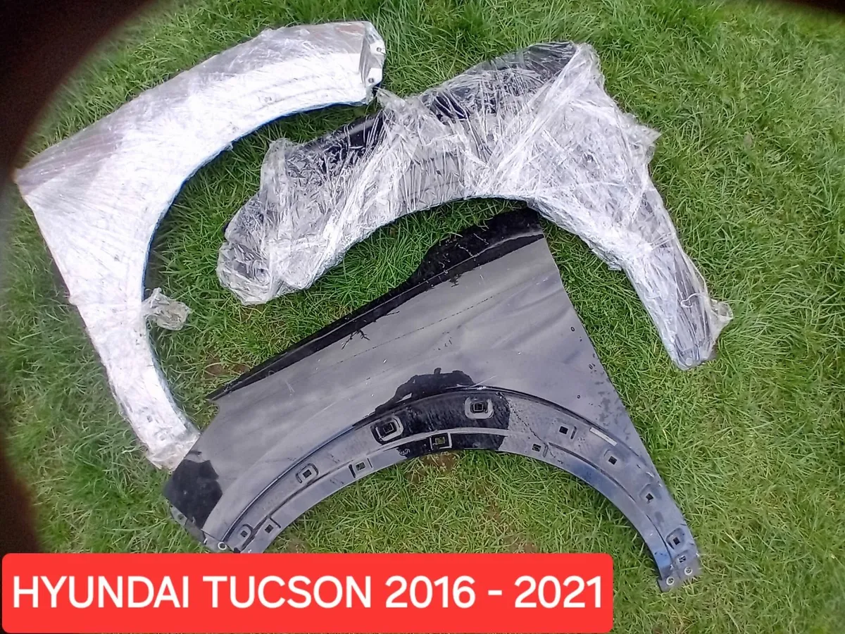 HYUNDAI TUCSON 2016 - 2020 some front parts - Image 2