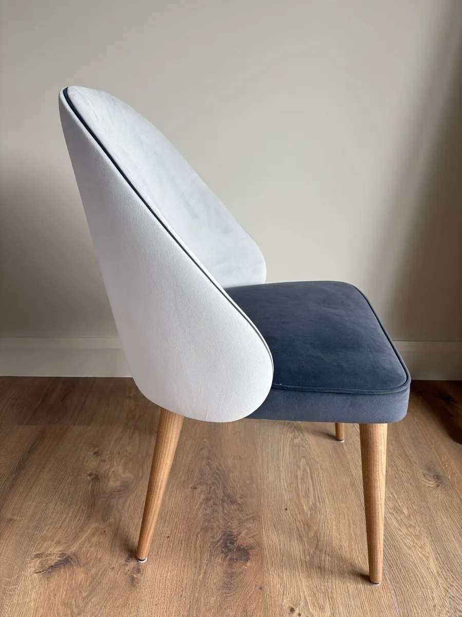 6 Dining Chairs - Image 2