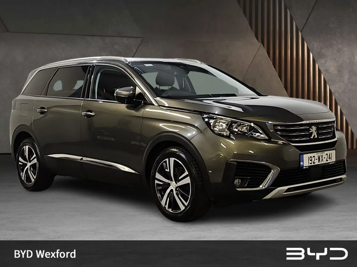 Peugeot 5008 1.5 Bluehdi 130bhp Allure - Image 1