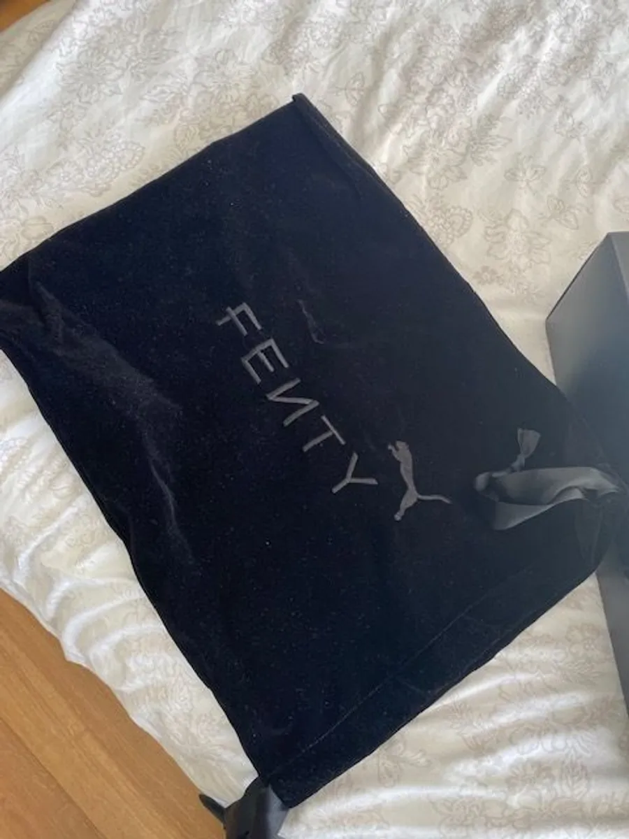 Fenty Puma Metallic Trainers - Image 4
