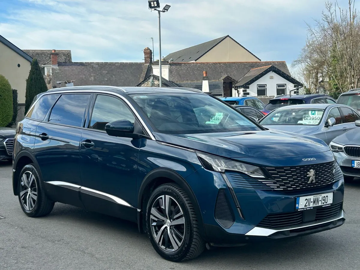 211 Peugeot 5008 Allure Auto 7 Seater - Image 3
