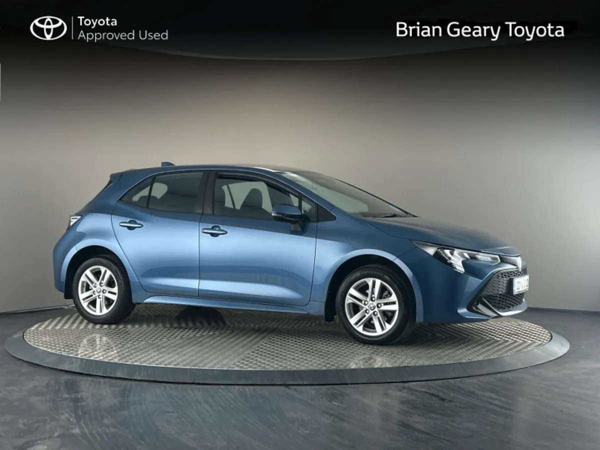 Toyota Corolla HYBRID LUNA H/B - Image 1