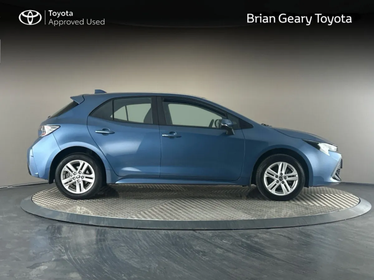 Toyota Corolla HYBRID LUNA H/B - Image 3