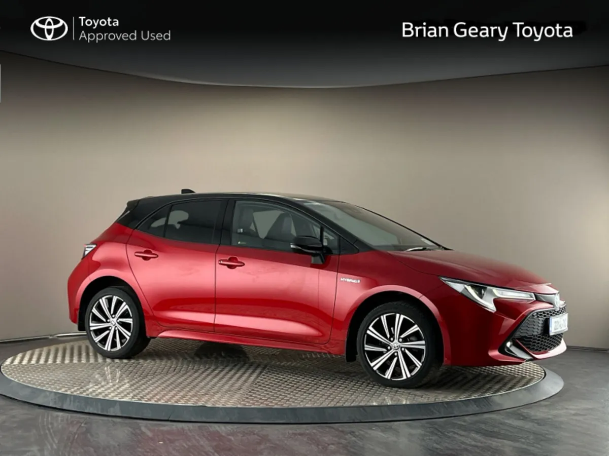 Toyota Corolla HYBRID LUNA SPORT HB - Image 1