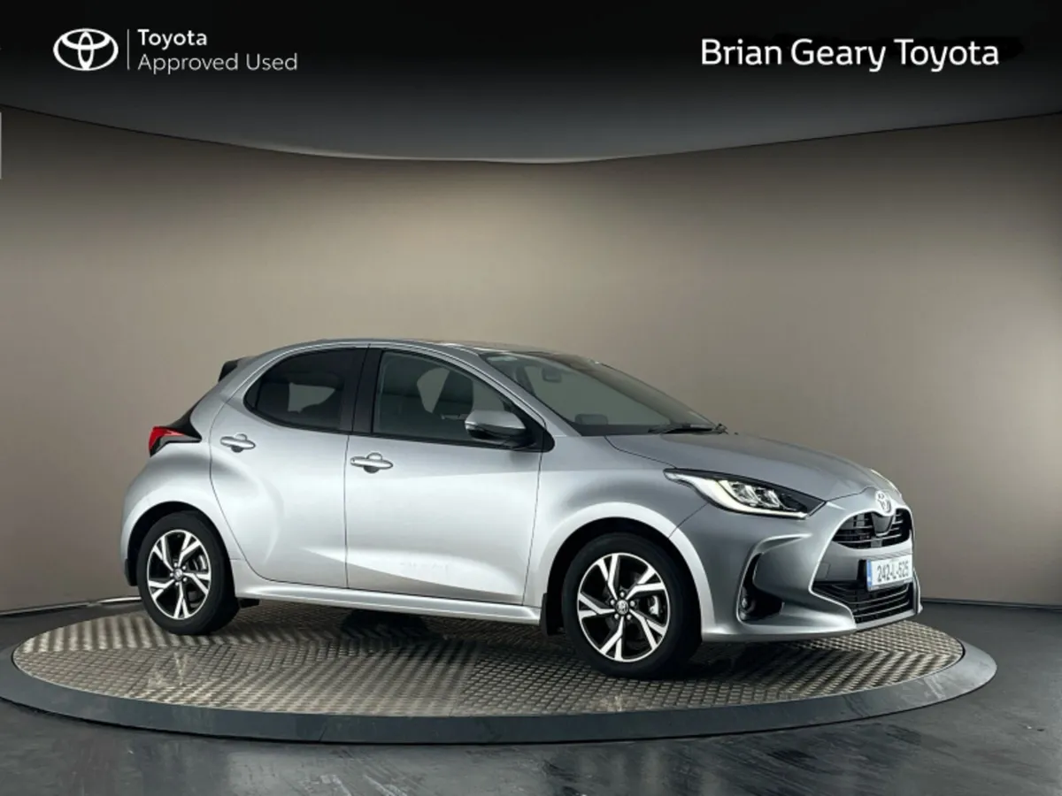Toyota Yaris HYBRID LUNA SPORT - Image 1