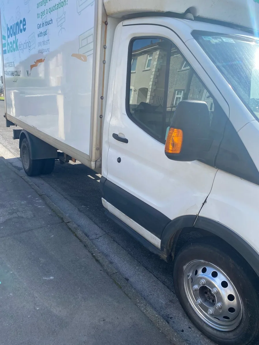 Ford transit Luton - Image 1