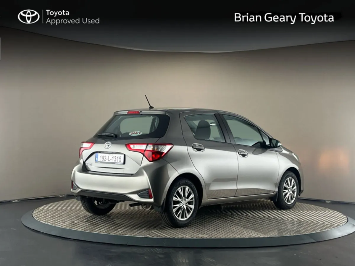 Toyota Yaris YARIS 1.0 5DR LUNA - Image 2
