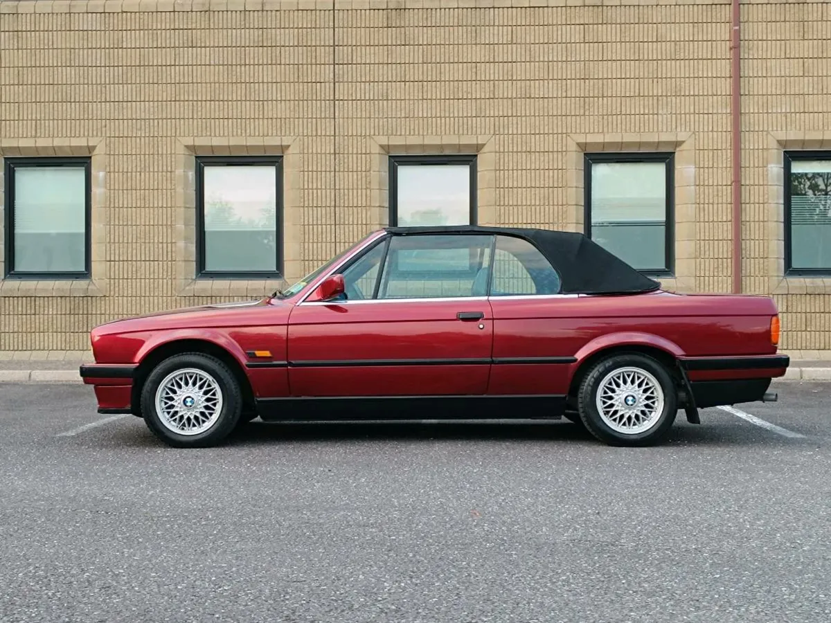 BMW E30 Convertible - Image 1
