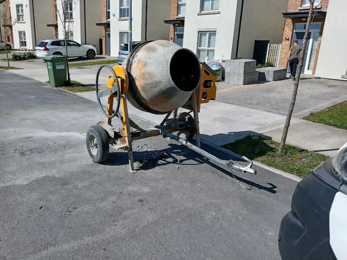 Altrad Cement Mixers - Image 2