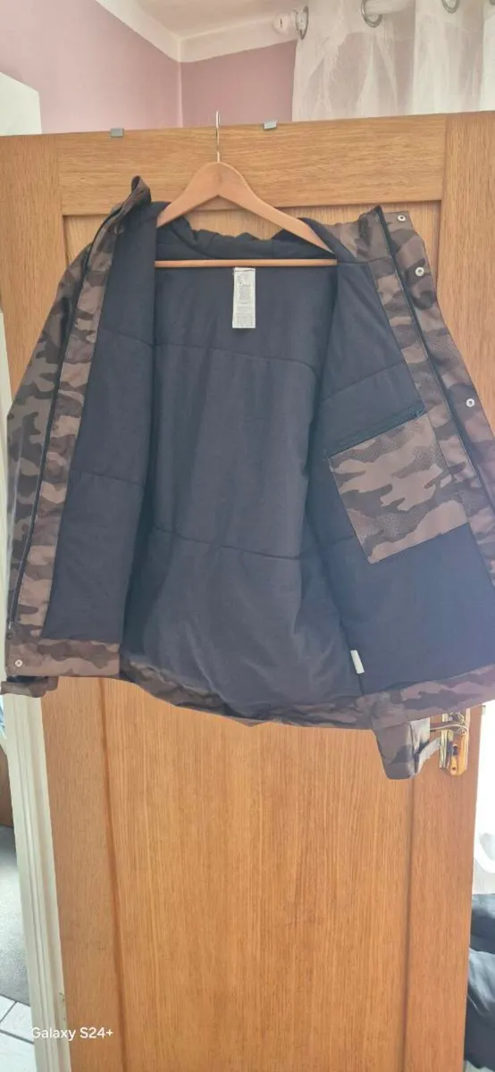 Fishing Jacket - Image 4