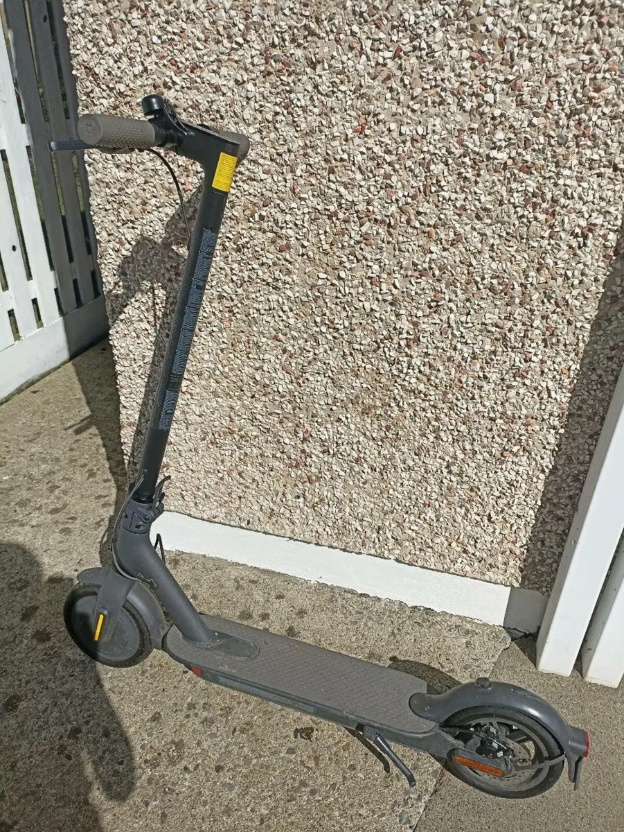 E scooter - Image 1