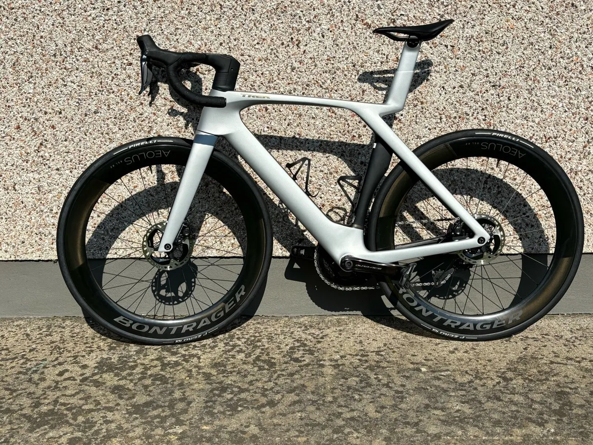 Trek Madone SLR9 Gen 7 - Image 1