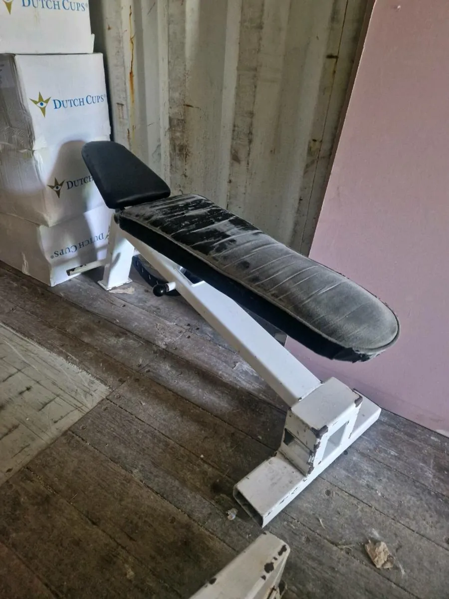 Gym equipment - Image 2