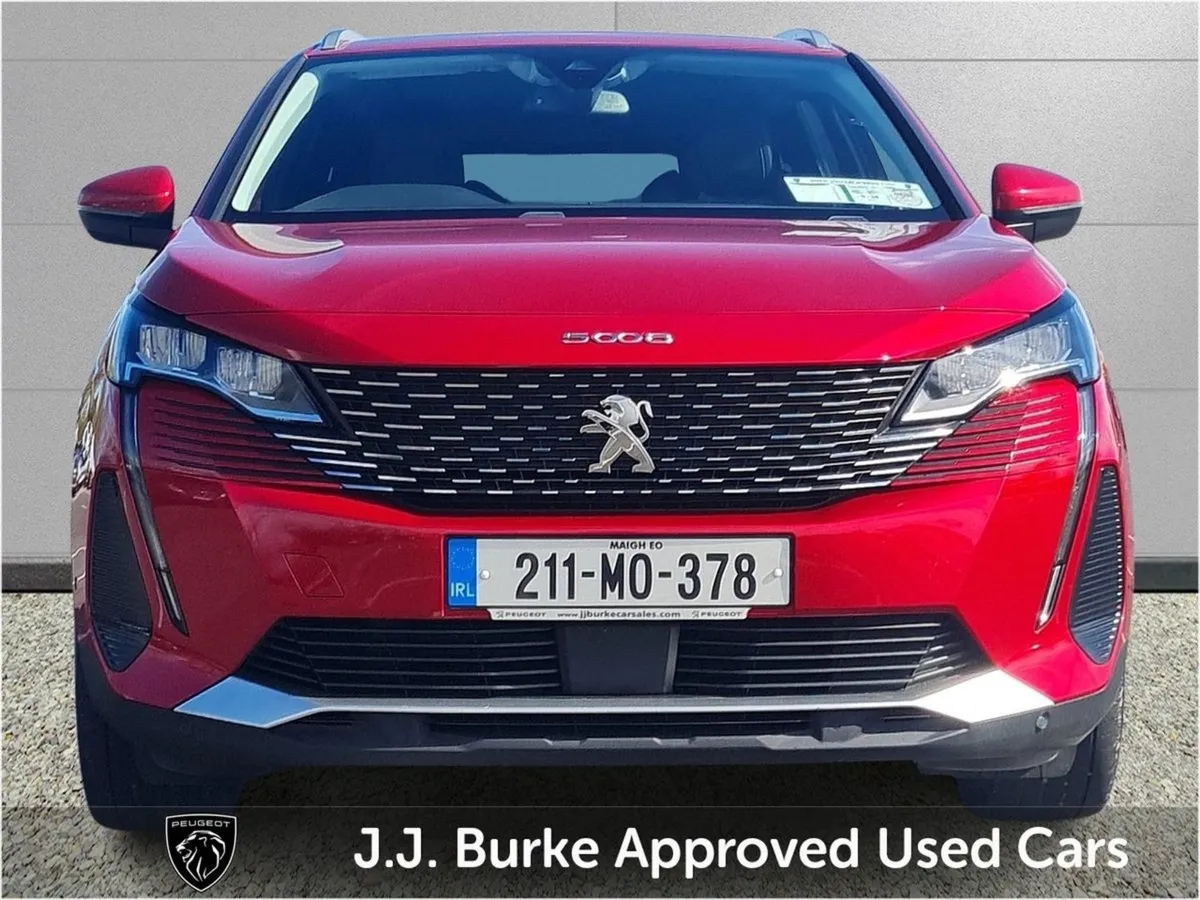 Peugeot 5008 1.5 Bluehdi 130bhp Allure Auto - Image 2