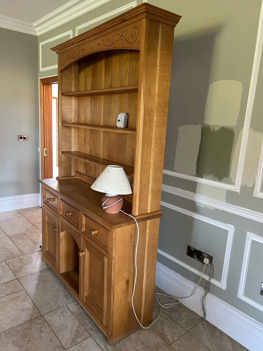 Dresser - Image 2