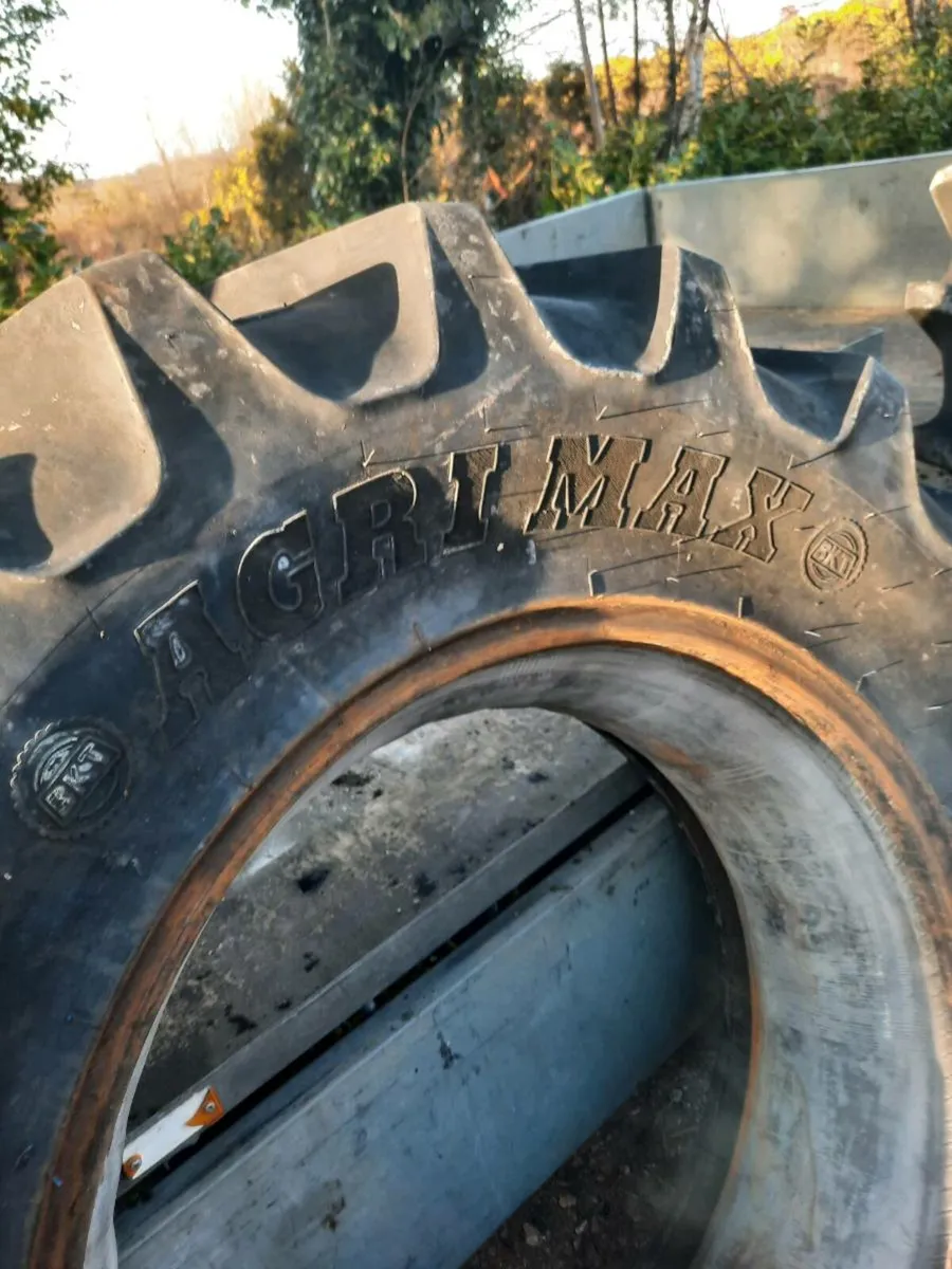 Agrimax 380/85r28 - Image 3
