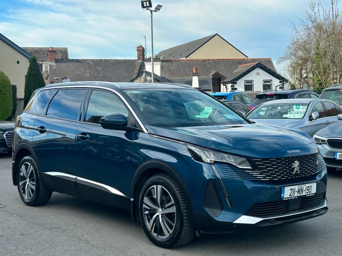 Peugeot 5008 FL Allure 1.5 Blue HDI 130 Auto 7 Se - Image 3