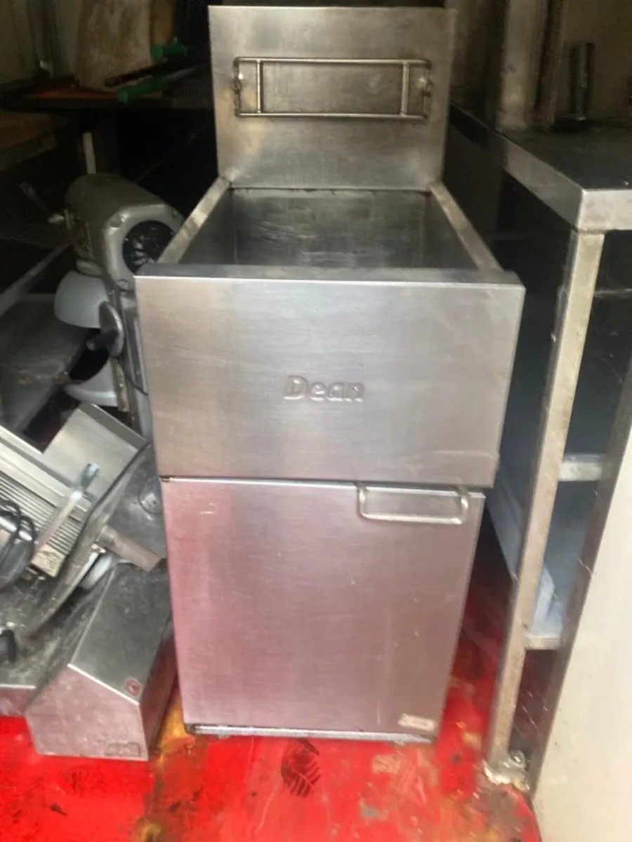 Deep fryer