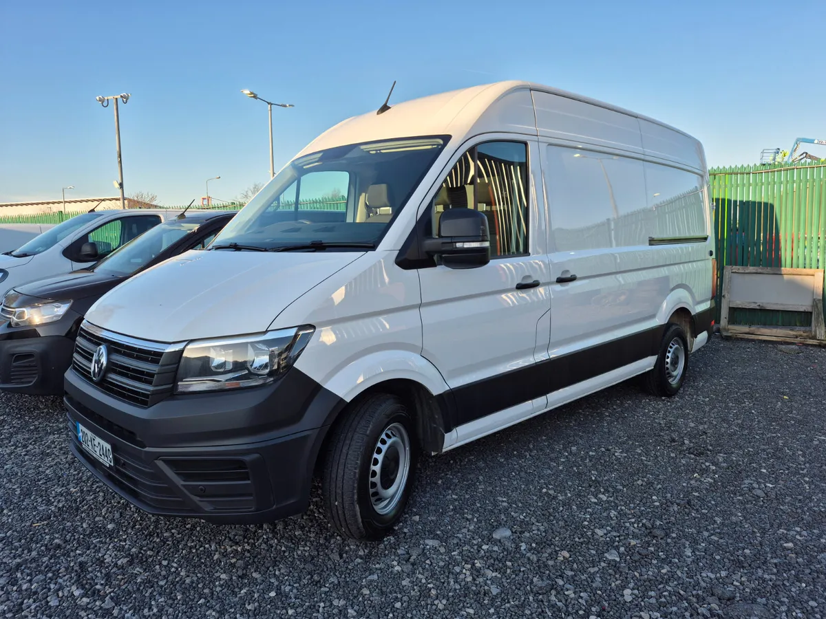 Volkswagen Crafters - Image 2