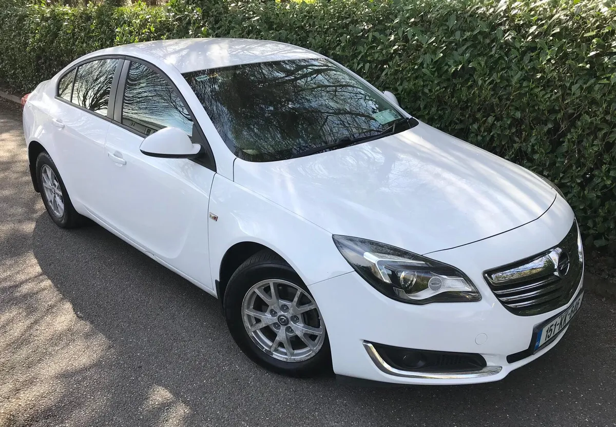 Opel Insignia 2.0CDTI 140PS Deluxe Edition - Image 3
