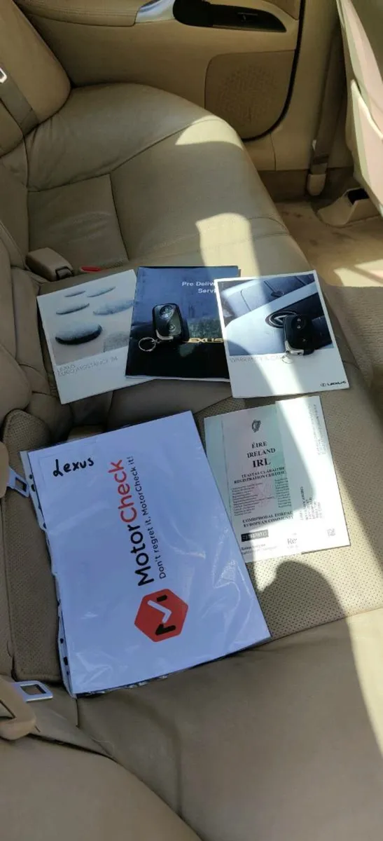 LEXUS IS250 MANUAL   **NCT** - Image 3