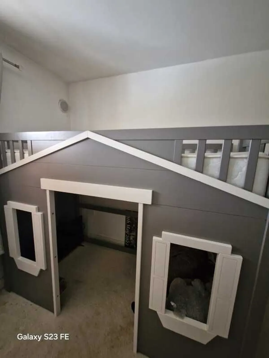 The cubby house loft bed - Image 1