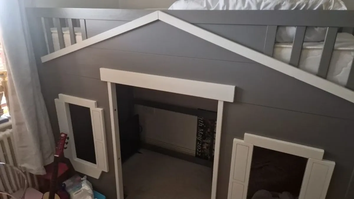 The cubby house loft bed - Image 2