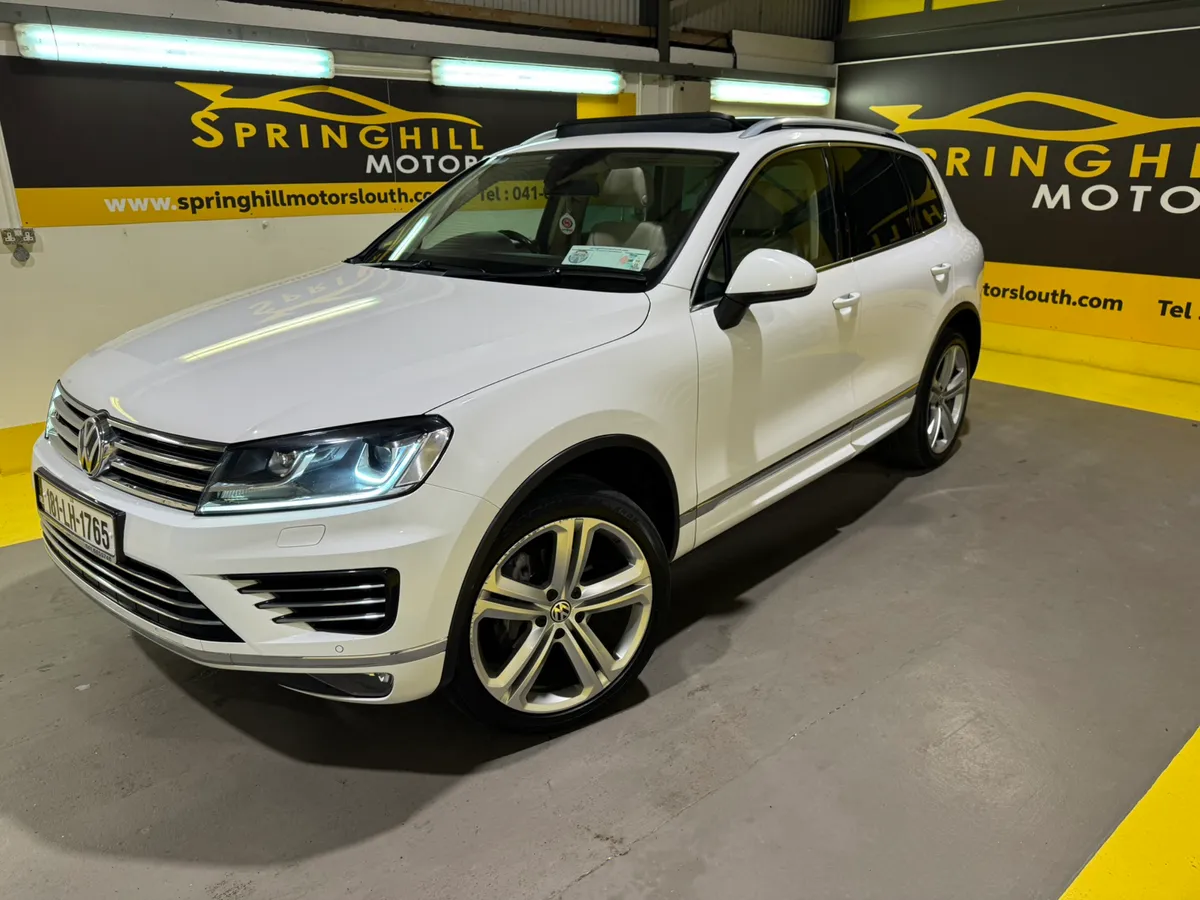 Volkswagen Touareg R Line 3.0 TDI V6 5 Seate 262PS - Image 1