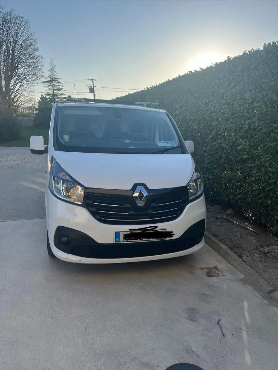 Renault Trafic 2019 - Image 2