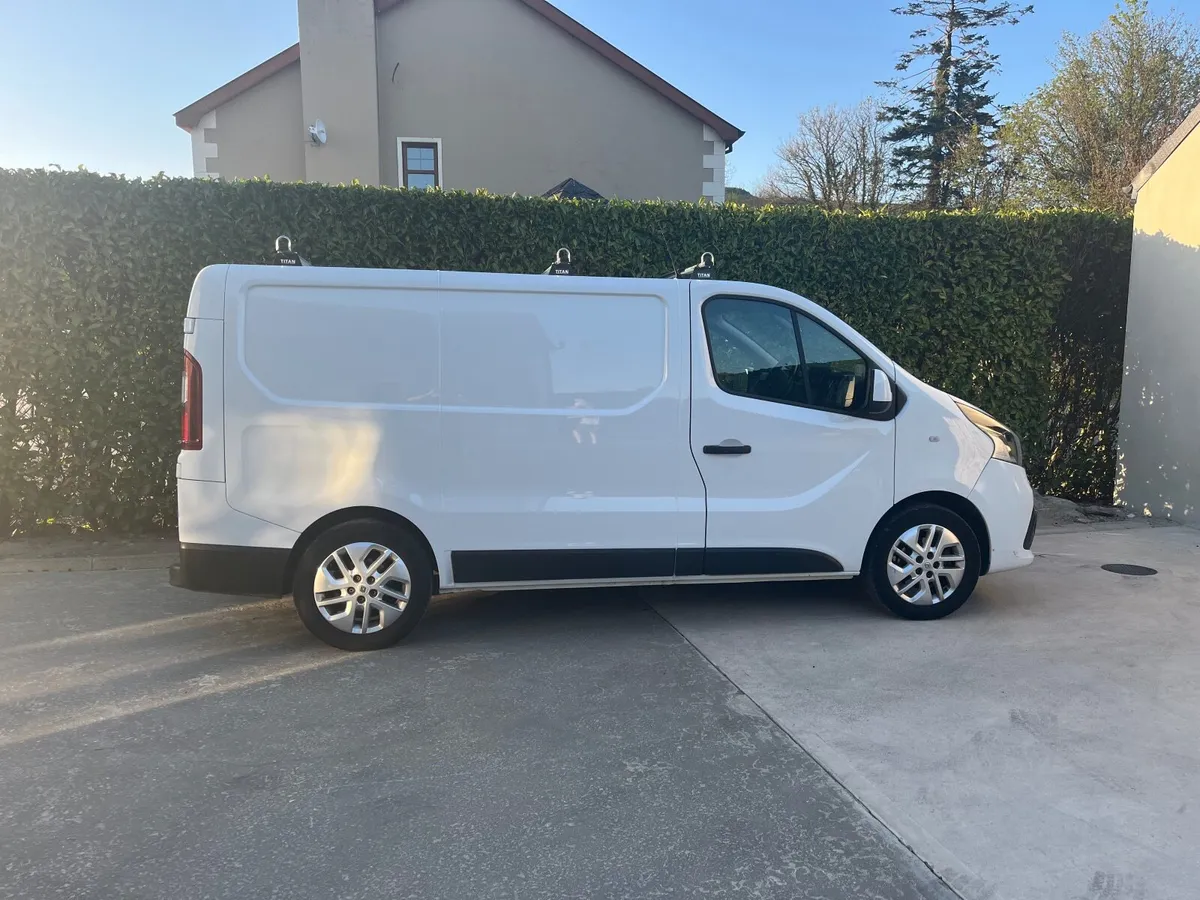 Renault Trafic 2019 - Image 1
