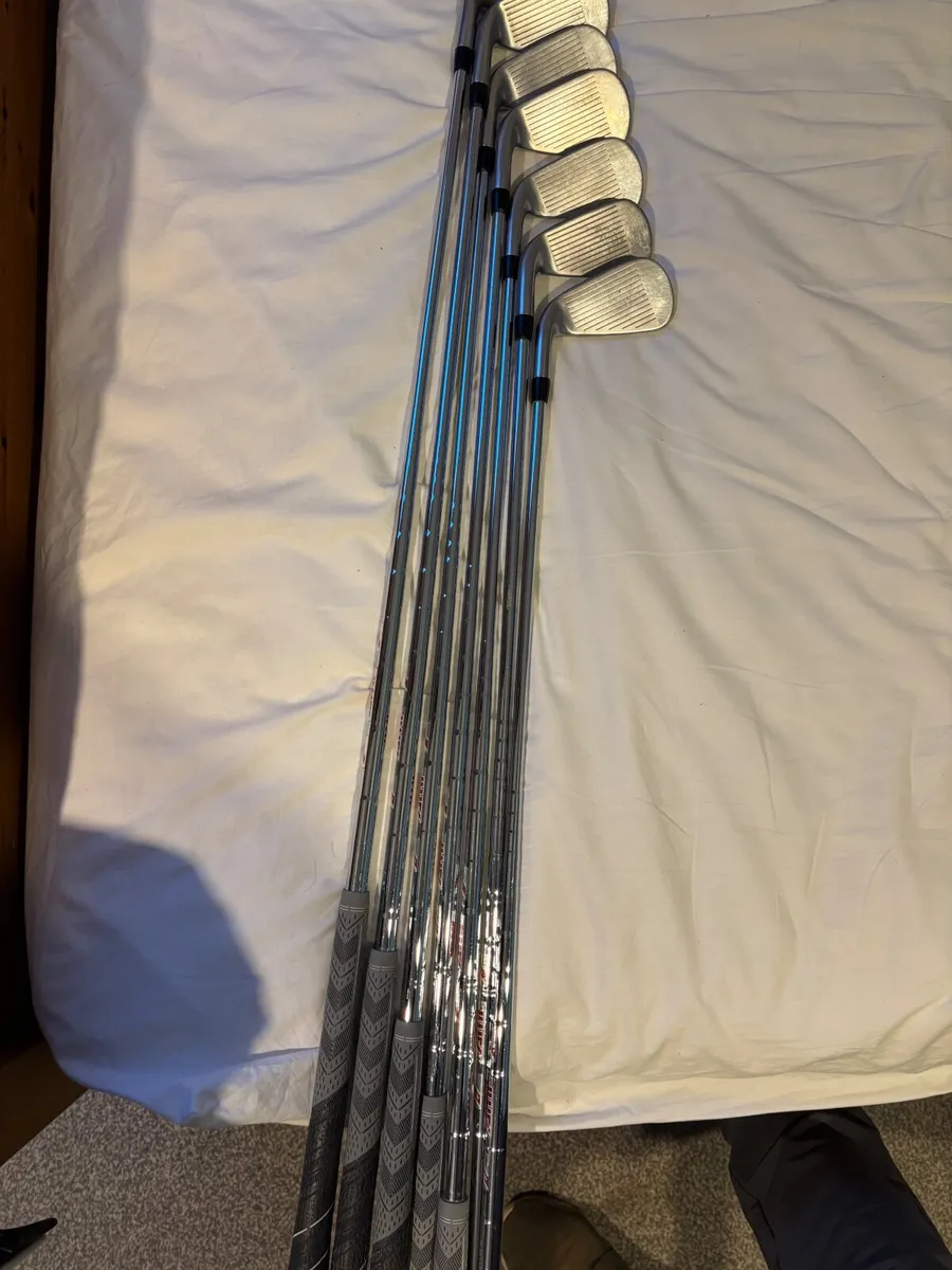 Titleist AP1 718 - Image 4