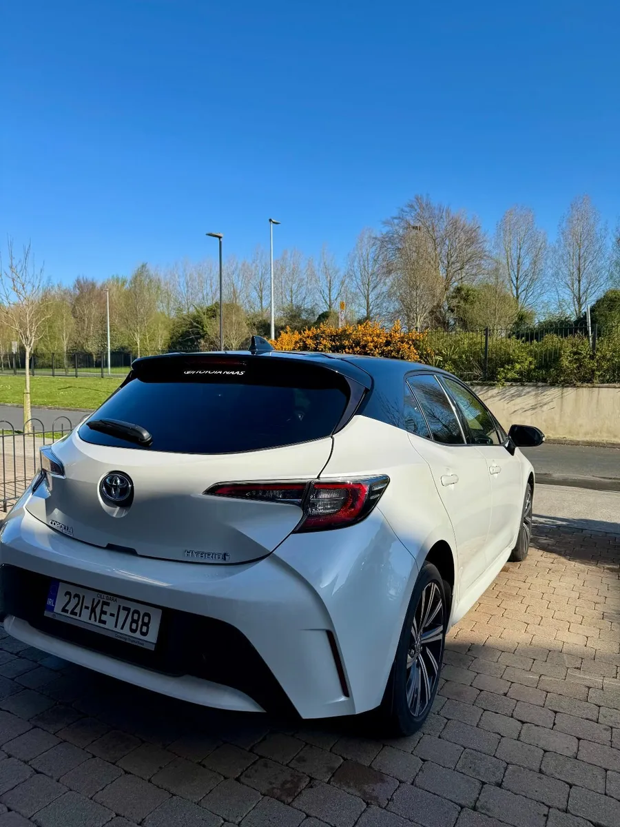 Toyota Corolla Luna Sport Hatchback – Low Mileage - Image 3