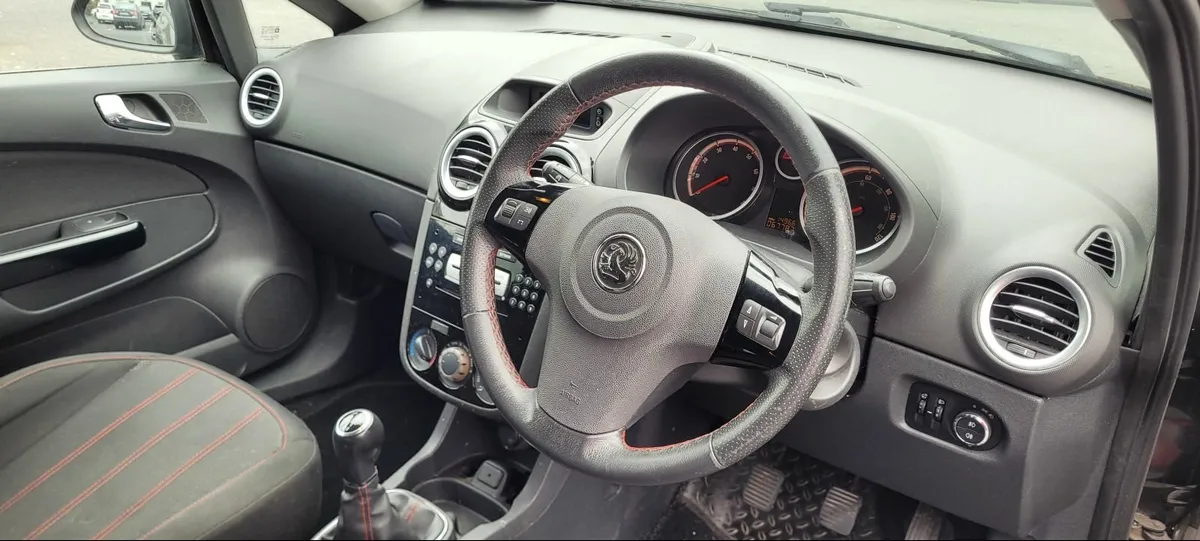Vauxhall Corsa SXi 2012 - low mileage - Image 2