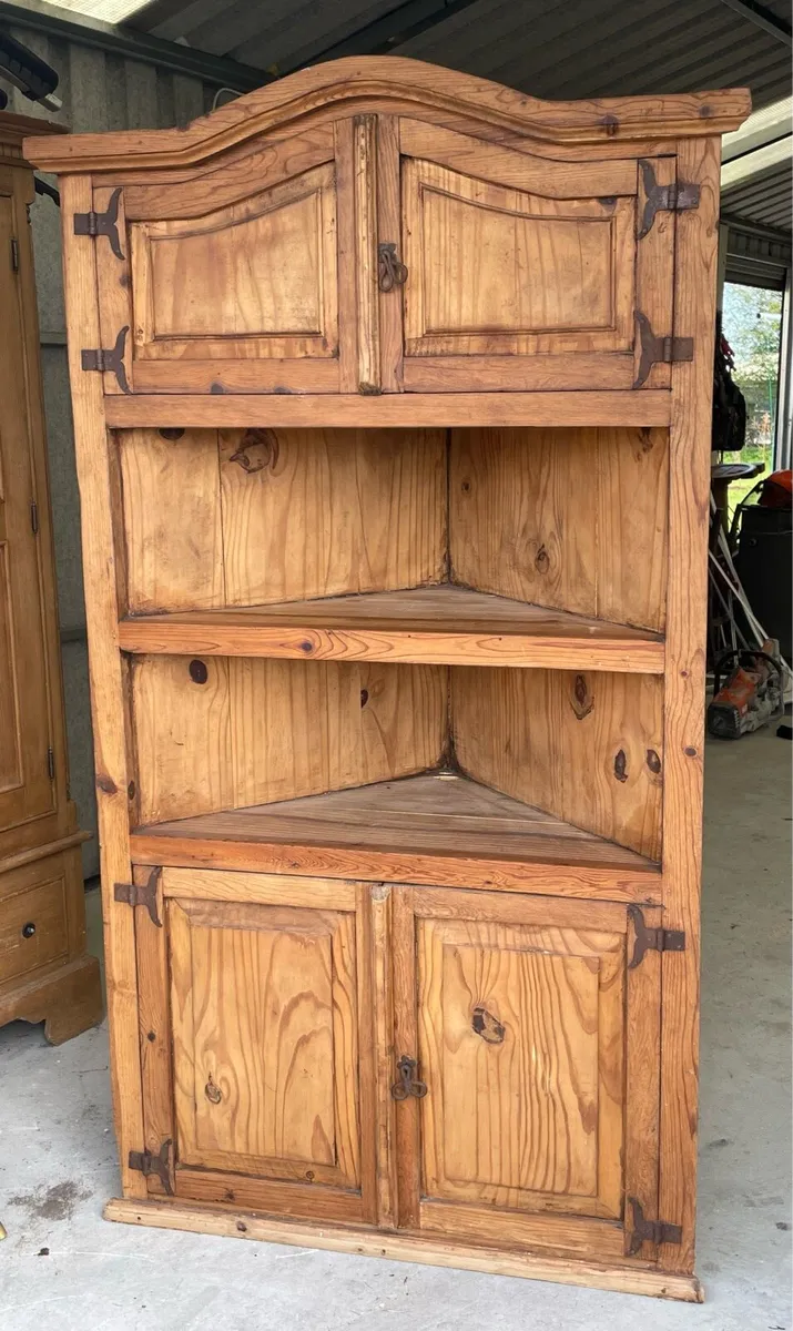 Living room furniture - Image 1