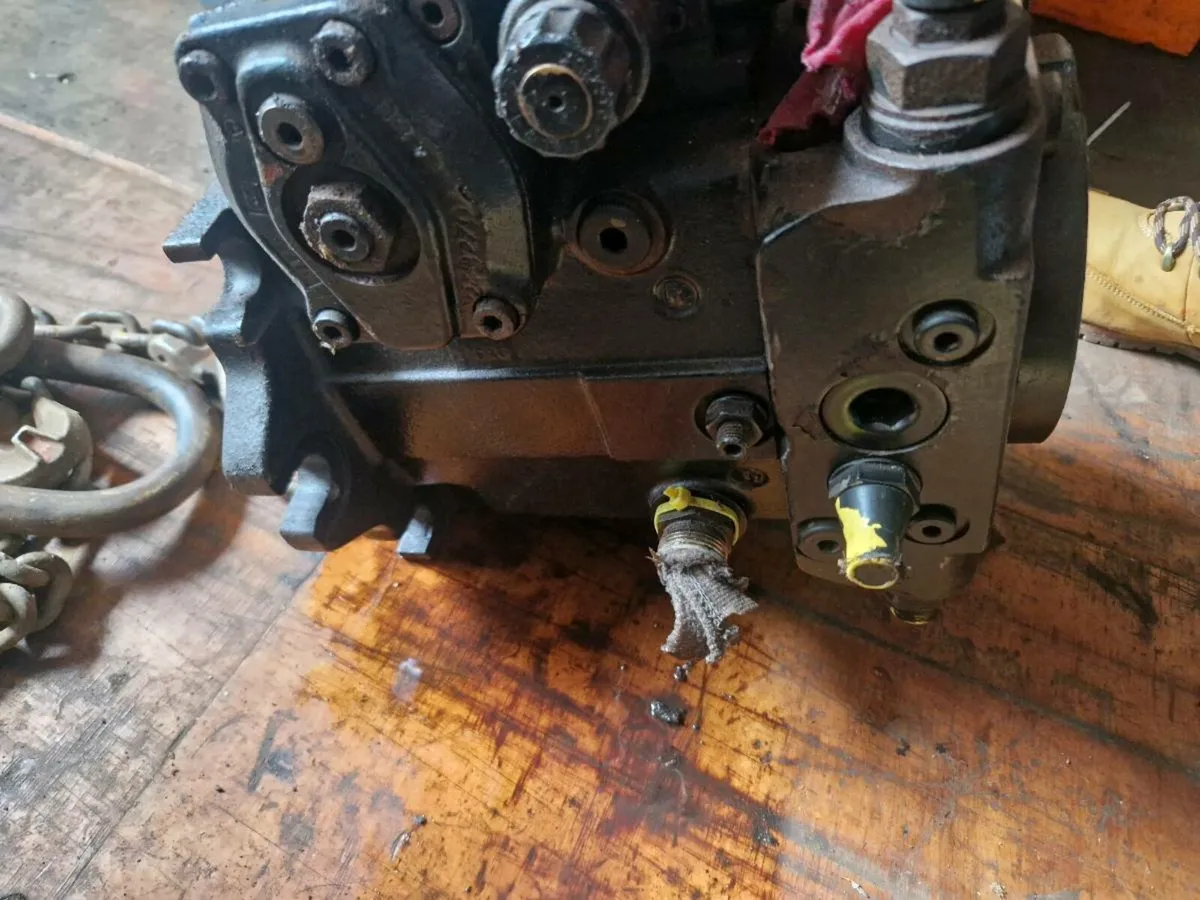 Hydraulic pump - Image 3