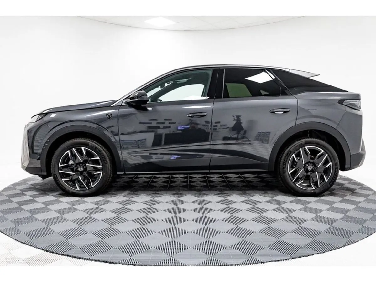 Peugeot 3008 GT Hybrid Auto 136HP - Protection Pa - Image 4