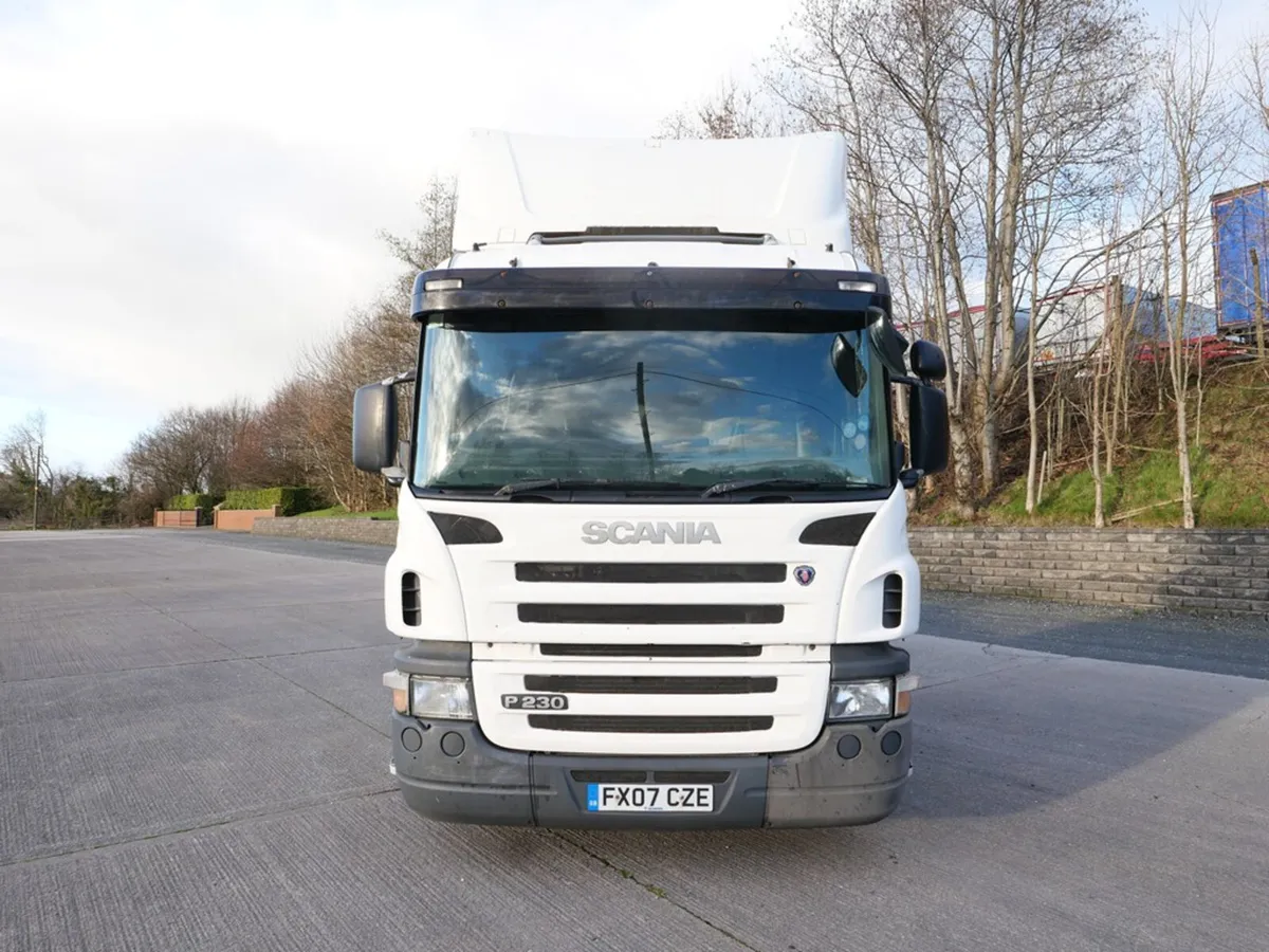 Scania P230 Chassis Cab 4x2  Manual Gearbox - Image 2