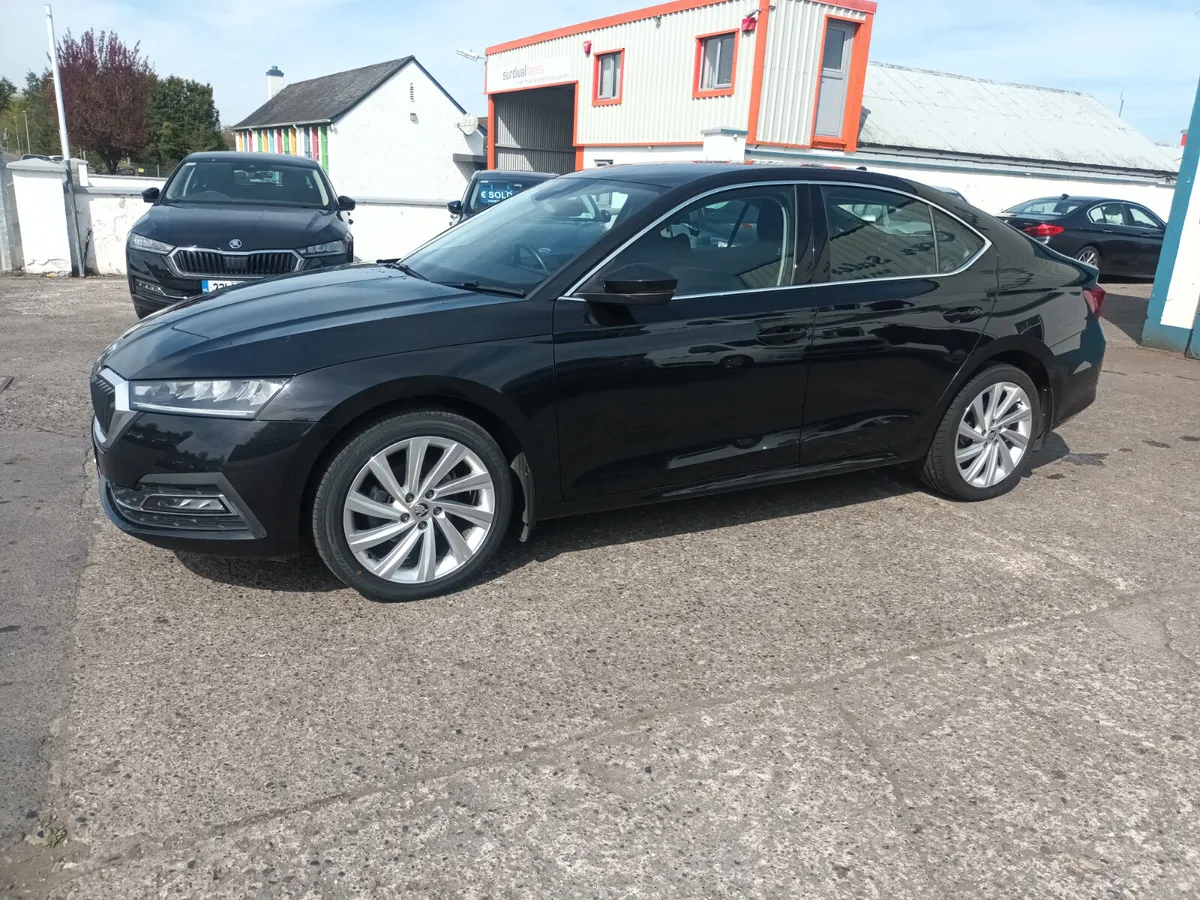 2022 Skoda Octavia STYLE 2.0TDI 150HP - Image 4