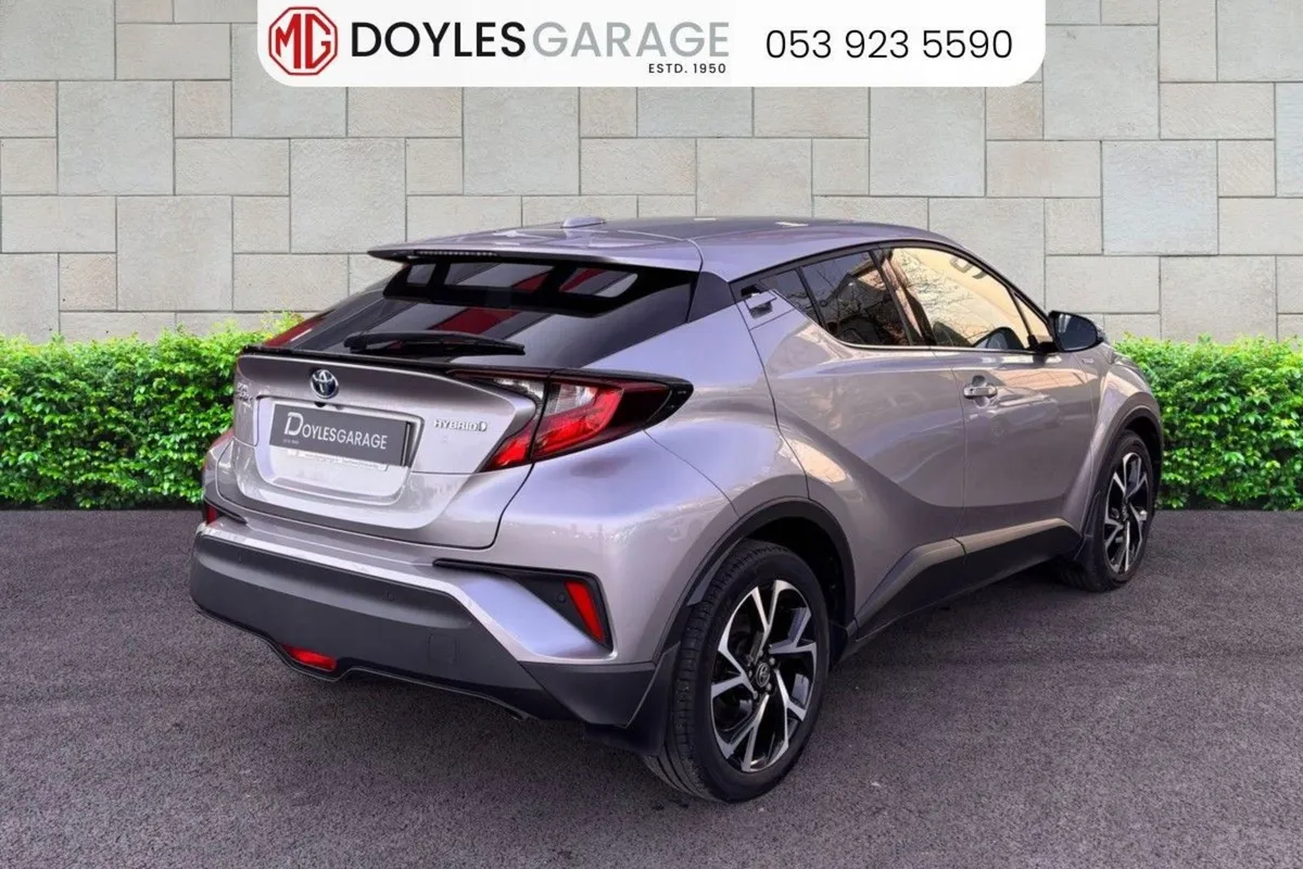 Toyota C-HR Sport 1.8 Petrol Hybrid - Image 3